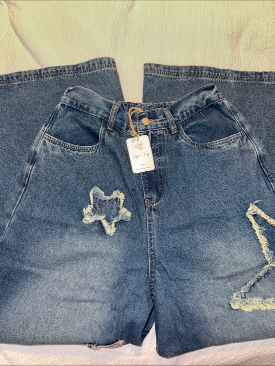 Sage + Fig Denim - Sage & Fig Star-Embroidered Ultra Wide Leg Jeans